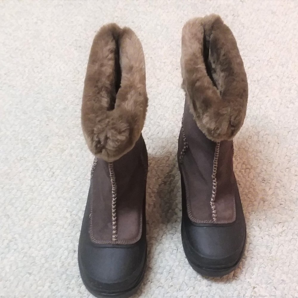 Women's boots - EUC!
